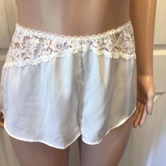 NWOT Seductivewear by Cinema Etoile Athena Lace Soft Cup Bralette & Short Set M - Picture 4 of 15